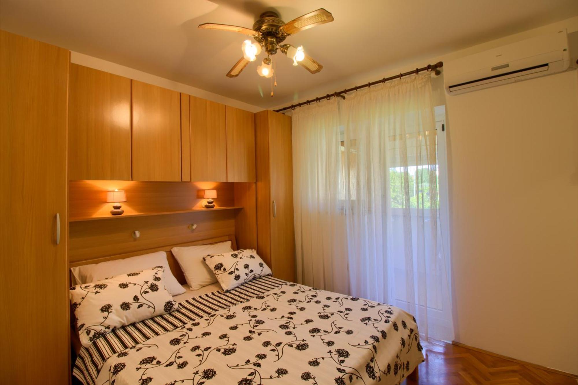 Apartments Sosic II Ровинь Экстерьер фото